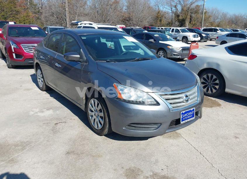 2015 Nissan Sentra S (VIN 3N1AB7AP3FY264141) main photo