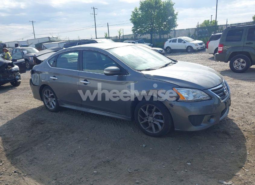 2015 Nissan Sentra SR (VIN 3N1AB7AP3FY297396) main photo