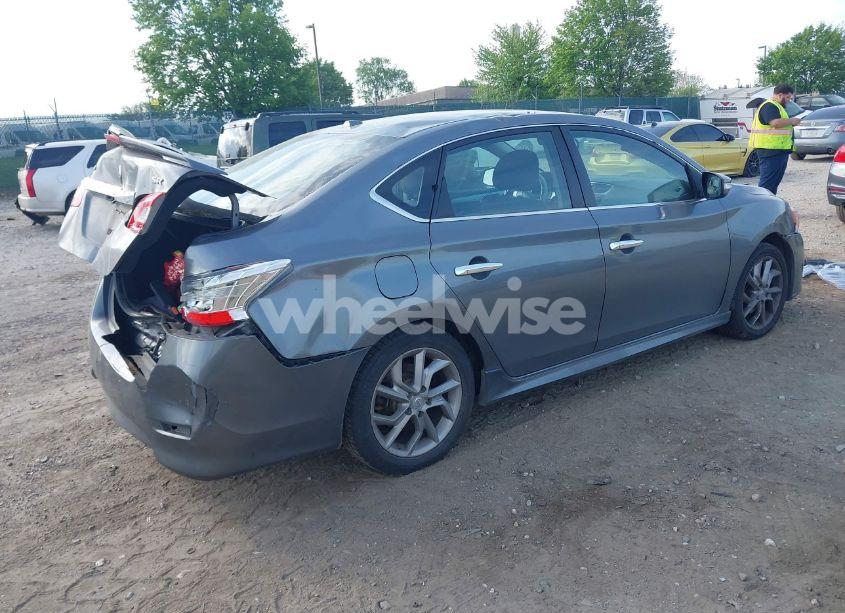 Photo 4 of 2015 Nissan Sentra SR (VIN 3N1AB7AP3FY297396)