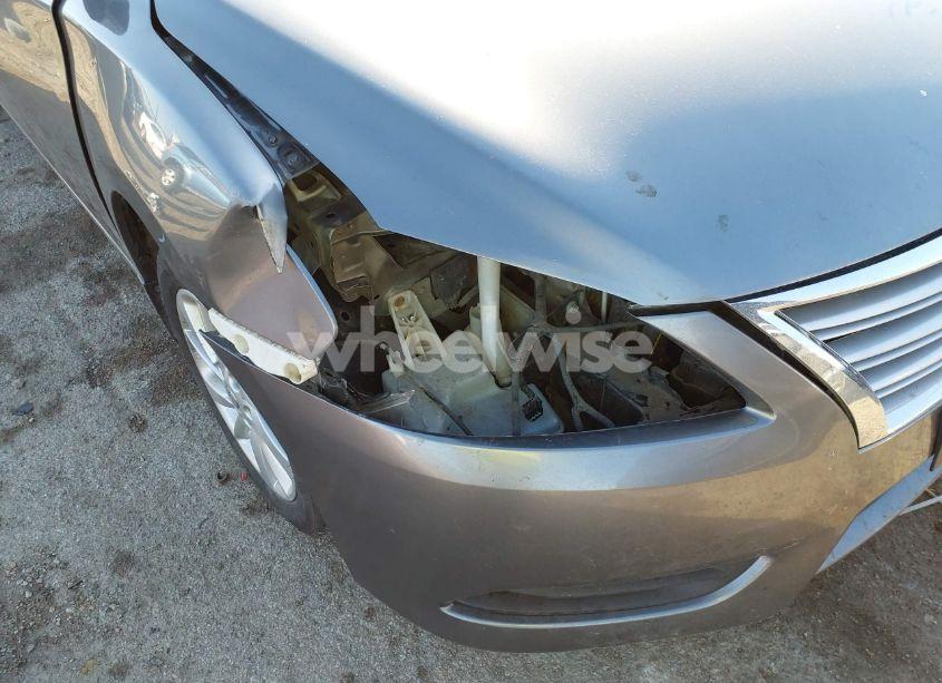 Photo 13 of 2015 Nissan Sentra SV (VIN 3N1AB7AP3FY298810)