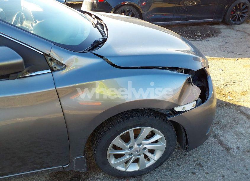 Photo 6 of 2015 Nissan Sentra SV (VIN 3N1AB7AP3FY298810)
