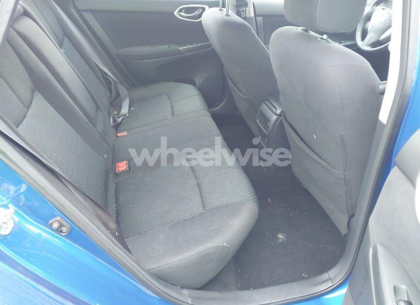 Photo 8 of 2015 Nissan Sentra SR (VIN 3N1AB7AP3FY304671)