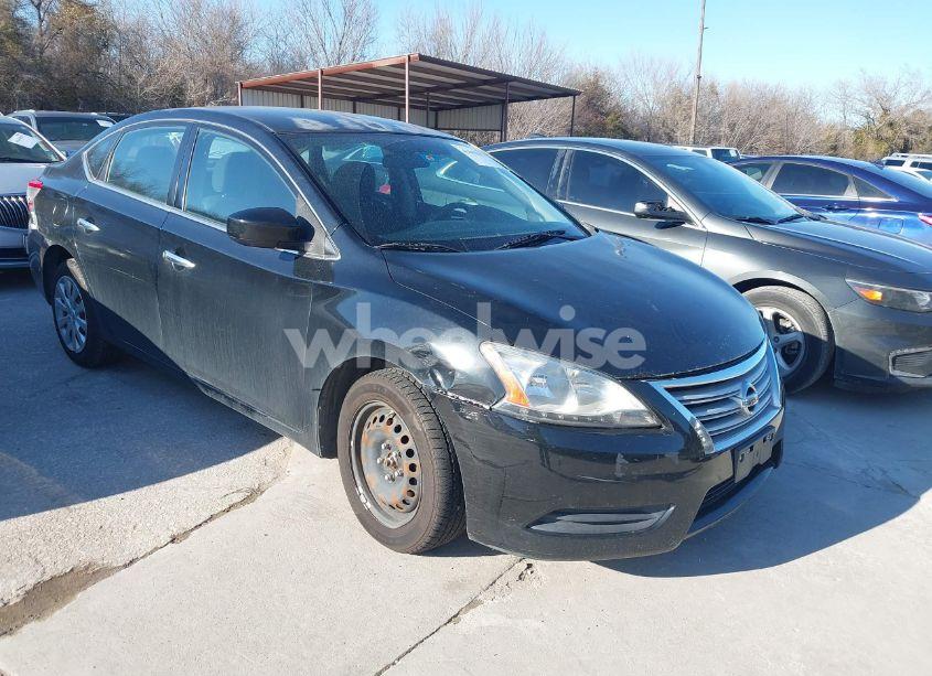 2015 Nissan Sentra S (VIN 3N1AB7AP3FY304704) main photo
