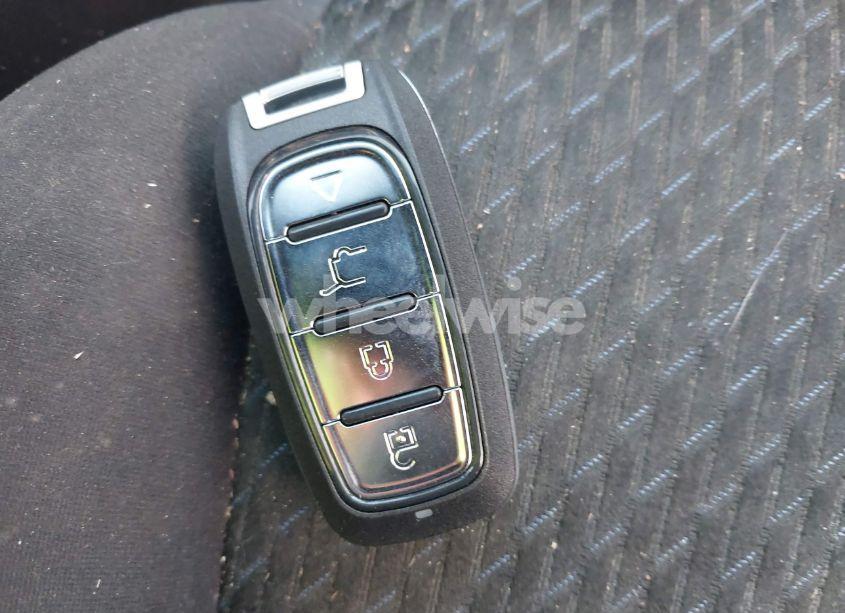 Photo 11 of 2015 Nissan Sentra SR (VIN 3N1AB7AP3FY315010)