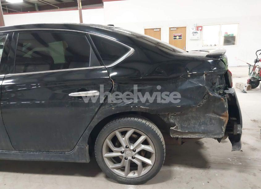 Photo 12 of 2015 Nissan Sentra SR (VIN 3N1AB7AP3FY322894)