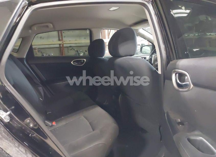 Photo 8 of 2015 Nissan Sentra SR (VIN 3N1AB7AP3FY322894)