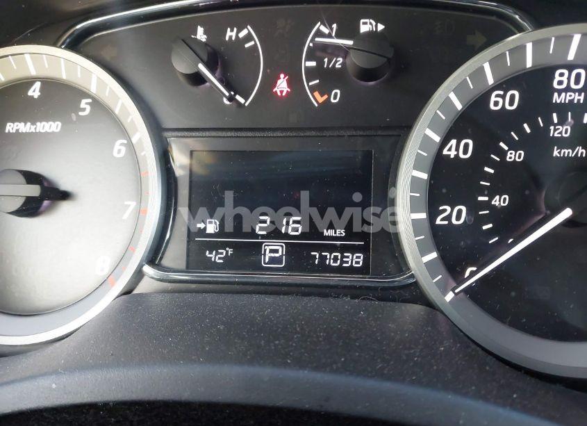 Photo 14 of 2015 Nissan Sentra SR (VIN 3N1AB7AP3FY326279)