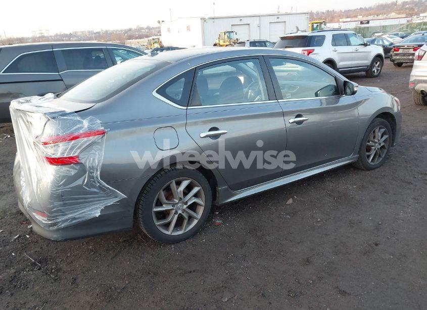Photo 4 of 2015 Nissan Sentra SR (VIN 3N1AB7AP3FY326279)