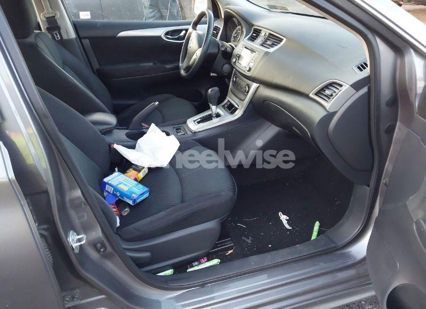 Photo 5 of 2015 Nissan Sentra SR (VIN 3N1AB7AP3FY326279)