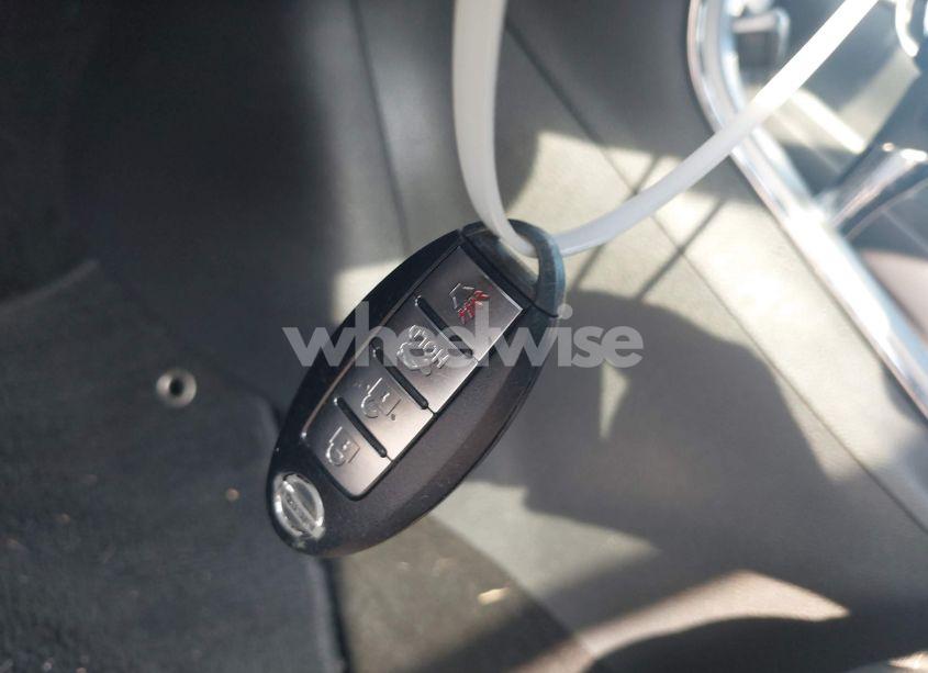 Photo 11 of 2015 Nissan Sentra SV (VIN 3N1AB7AP3FY327870)