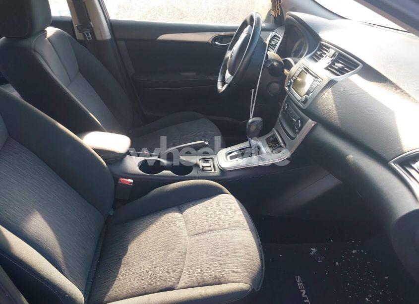 Photo 5 of 2015 Nissan Sentra SV (VIN 3N1AB7AP3FY327870)