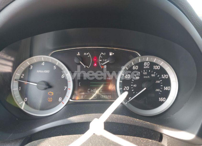 Photo 7 of 2015 Nissan Sentra SV (VIN 3N1AB7AP3FY327870)