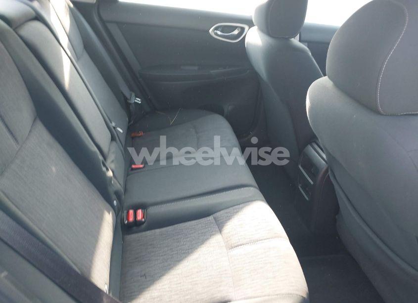 Photo 8 of 2015 Nissan Sentra SV (VIN 3N1AB7AP3FY327870)