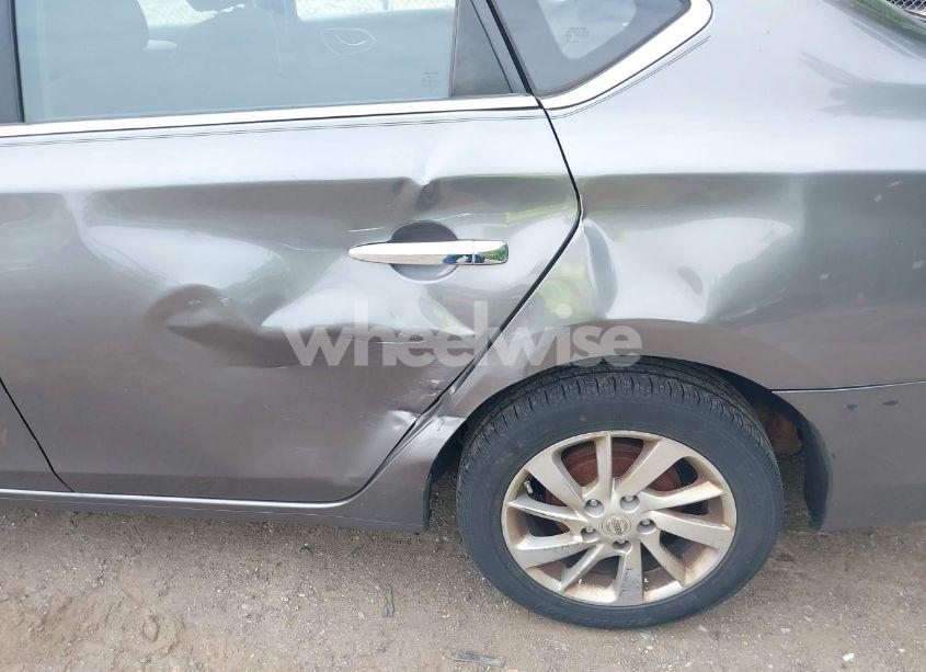 Photo 6 of 2015 Nissan Sentra SV (VIN 3N1AB7AP3FY331126)