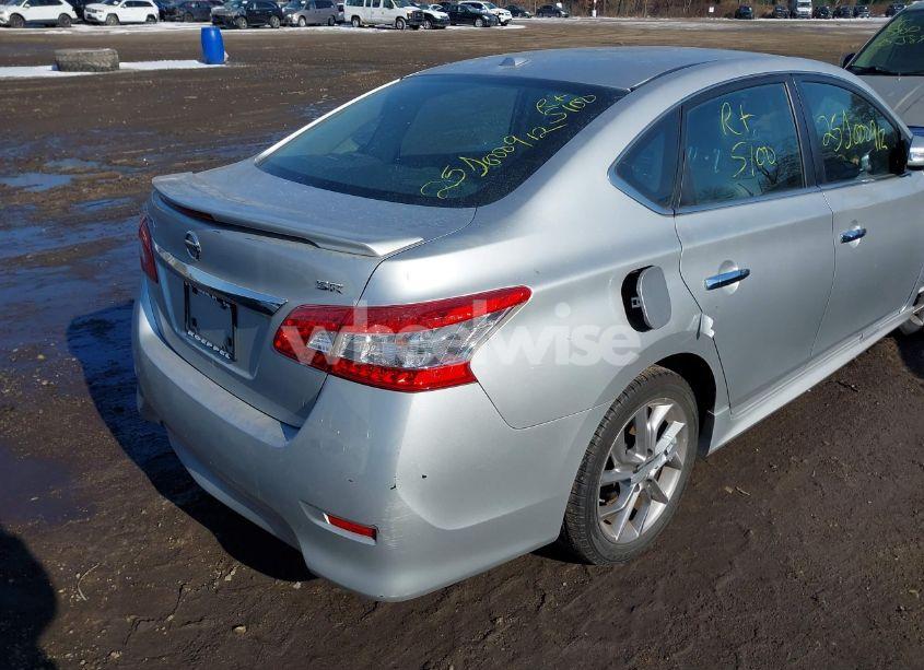 Photo 6 of 2015 Nissan Sentra SR (VIN 3N1AB7AP3FY350176)