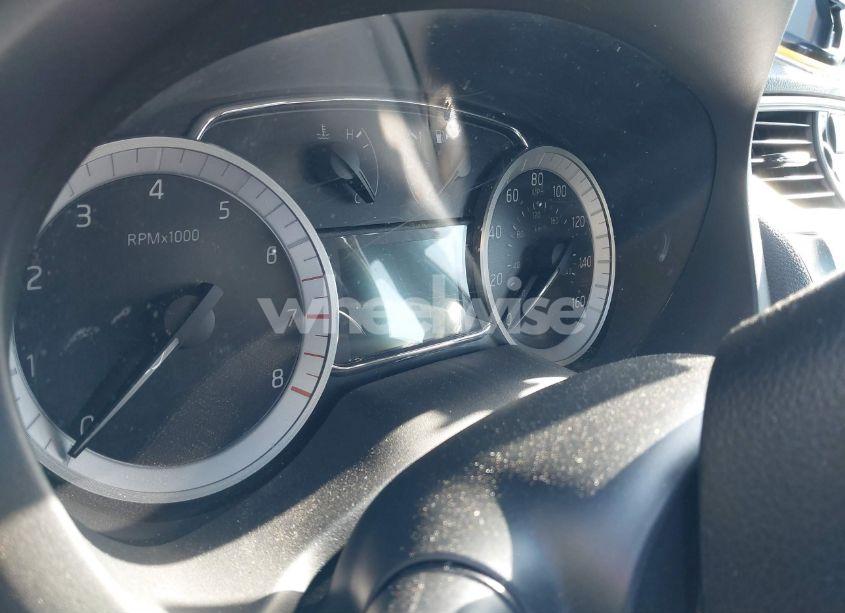 Photo 7 of 2015 Nissan Sentra SR (VIN 3N1AB7AP3FY350176)