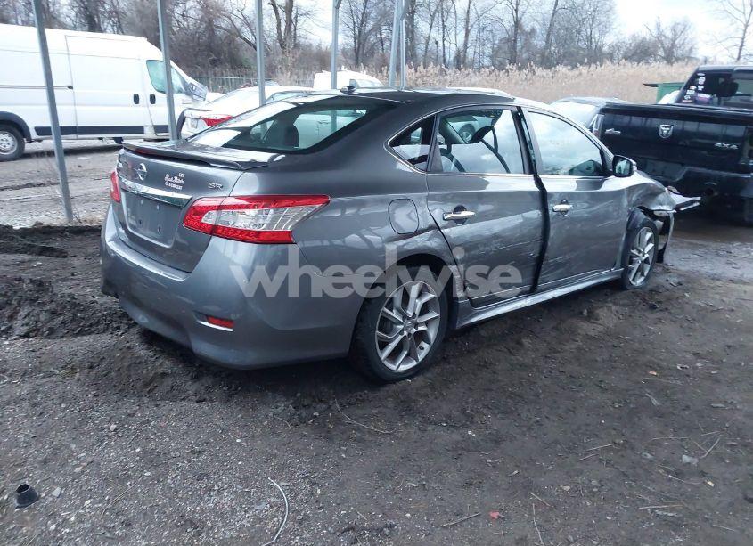 Photo 4 of 2015 Nissan Sentra SR (VIN 3N1AB7AP3FY352137)
