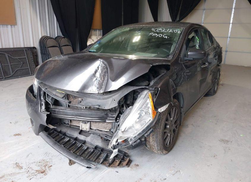 Photo 2 of 2015 Nissan Sentra SV (VIN 3N1AB7AP3FY358388)