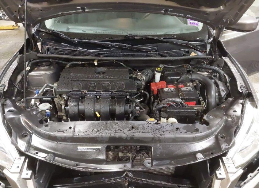 Photo 10 of 2015 Nissan Sentra SV (VIN 3N1AB7AP3FY373294)
