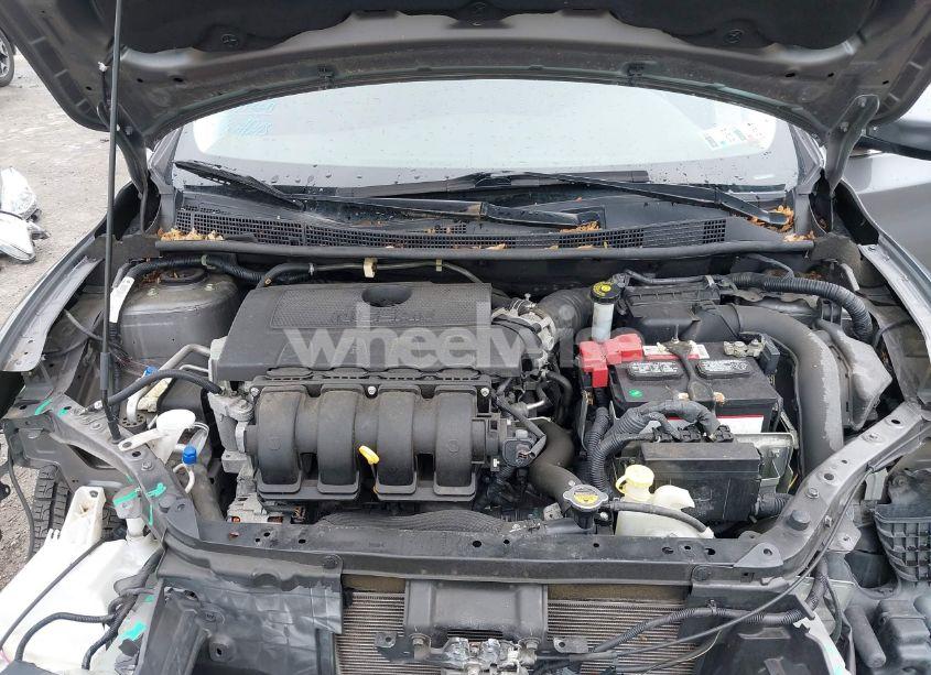 Photo 10 of 2015 Nissan Sentra S (VIN 3N1AB7AP3FY373702)