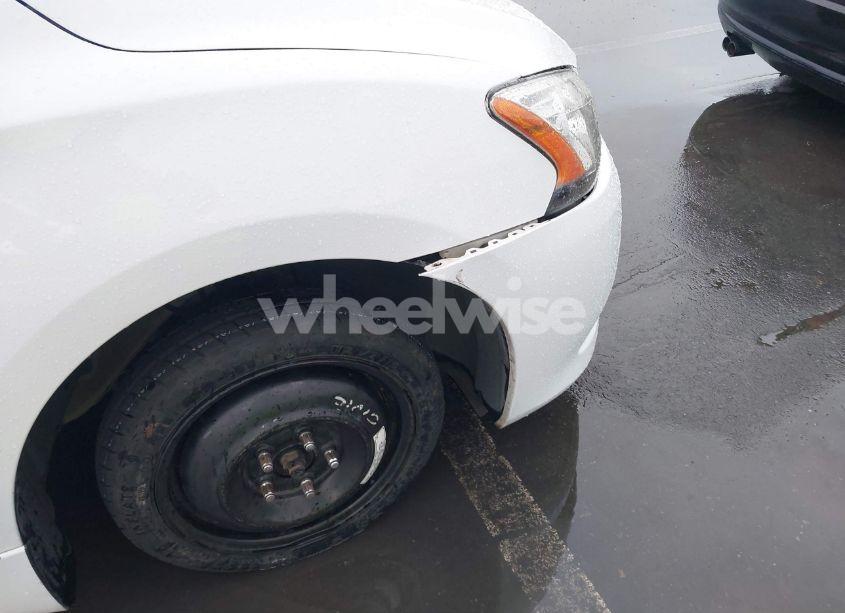 Photo 12 of 2015 Nissan Sentra S (VIN 3N1AB7AP3FY376292)