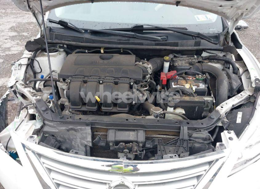 Photo 10 of 2015 Nissan Sentra S (VIN 3N1AB7AP3FY378737)
