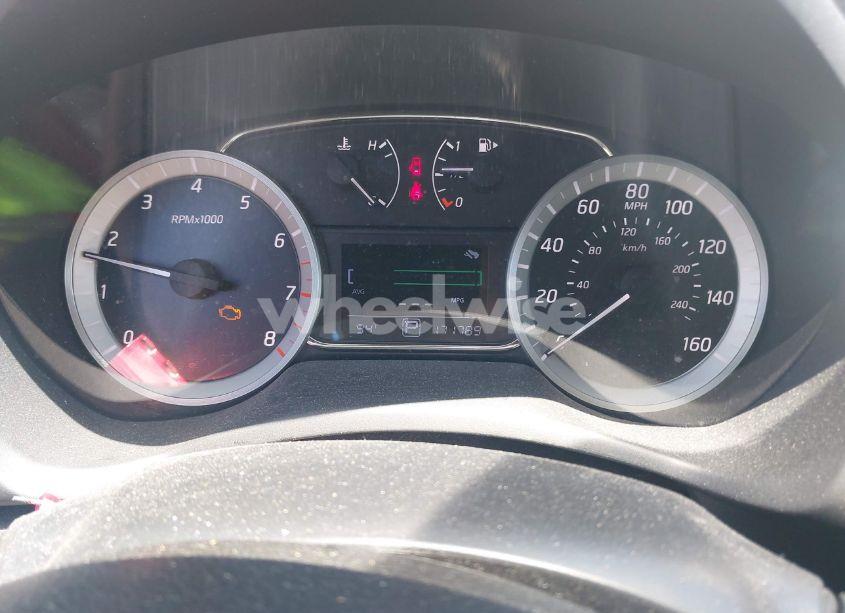 Photo 7 of 2015 Nissan Sentra SV (VIN 3N1AB7AP3FY379340)