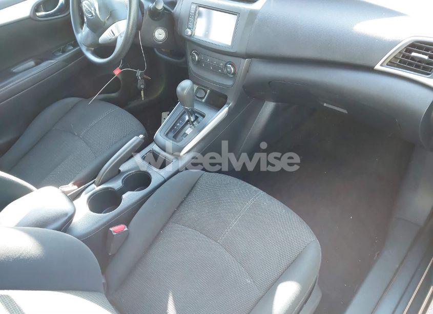 Photo 5 of 2016 Nissan Sentra S (VIN 3N1AB7AP3GL682102)