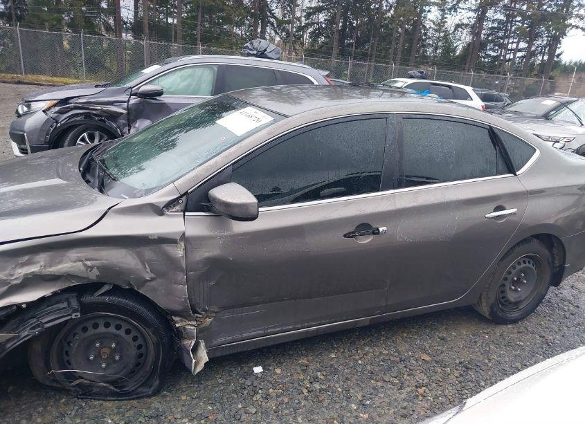 Photo 14 of 2016 Nissan Sentra SV (VIN 3N1AB7AP3GL682231)