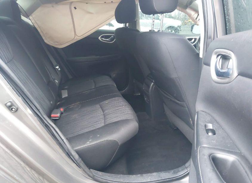 Photo 8 of 2016 Nissan Sentra SV (VIN 3N1AB7AP3GL682231)