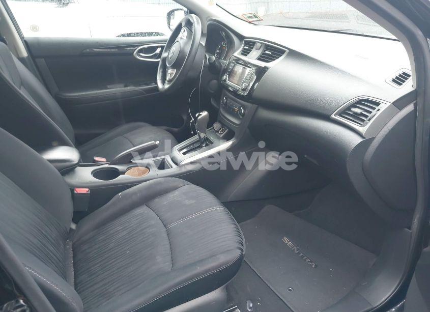 Photo 5 of 2016 Nissan Sentra SV (VIN 3N1AB7AP3GY213529)