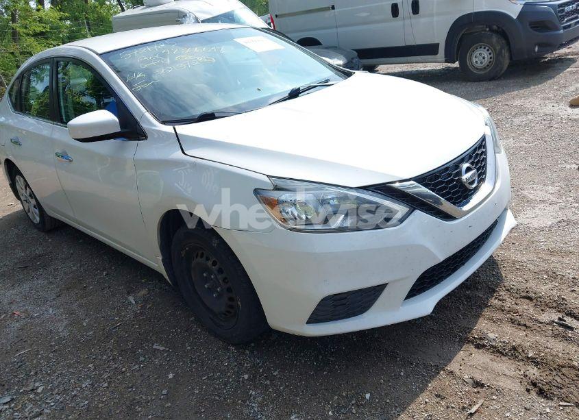 2016 Nissan Sentra S (VIN 3N1AB7AP3GY221372) main photo