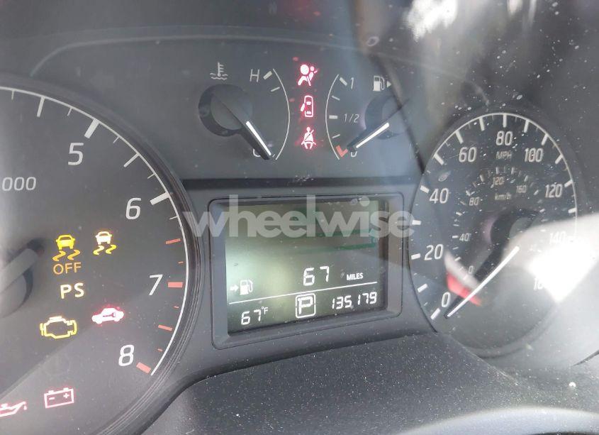 Photo 15 of 2016 Nissan Sentra S (VIN 3N1AB7AP3GY221372)