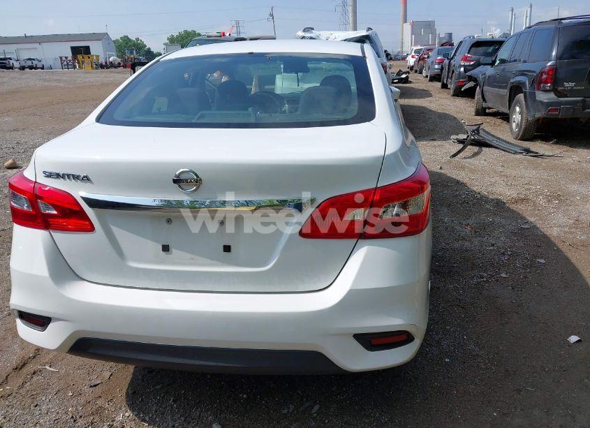 Photo 16 of 2016 Nissan Sentra S (VIN 3N1AB7AP3GY221372)