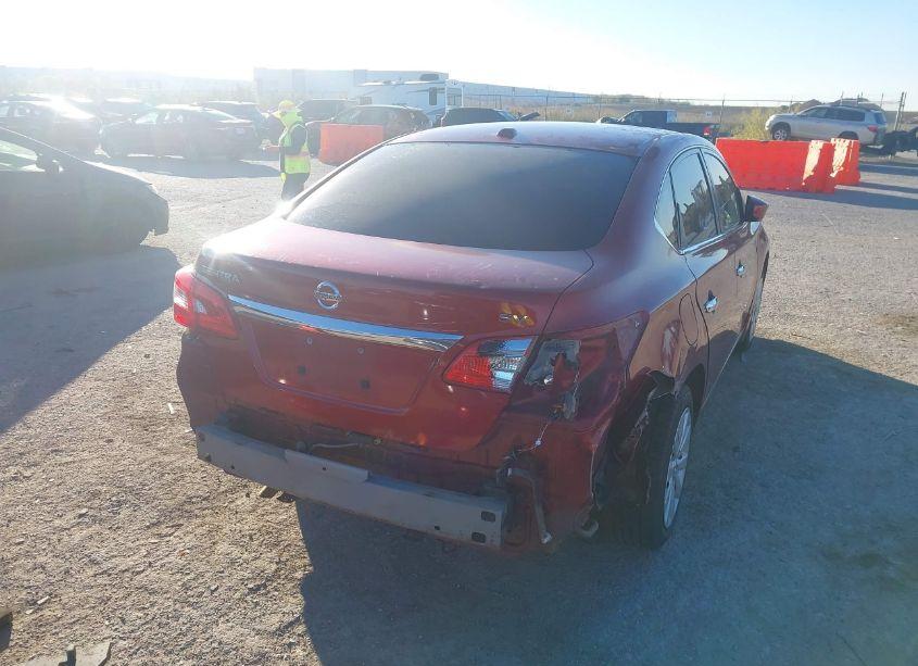 Photo 4 of 2016 Nissan Sentra SV (VIN 3N1AB7AP3GY224210)