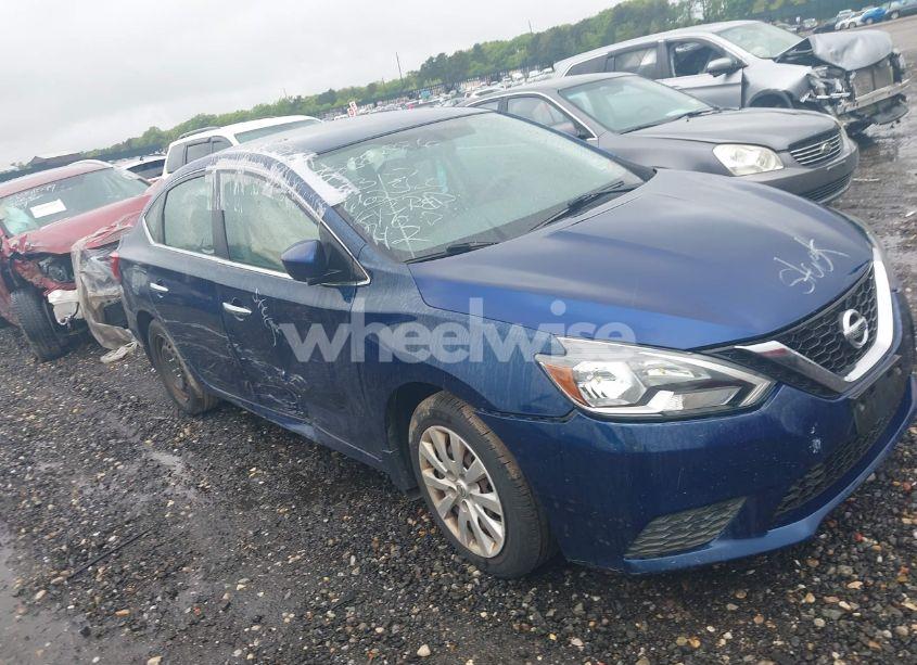 2016 Nissan Sentra S (VIN 3N1AB7AP3GY225812) main photo