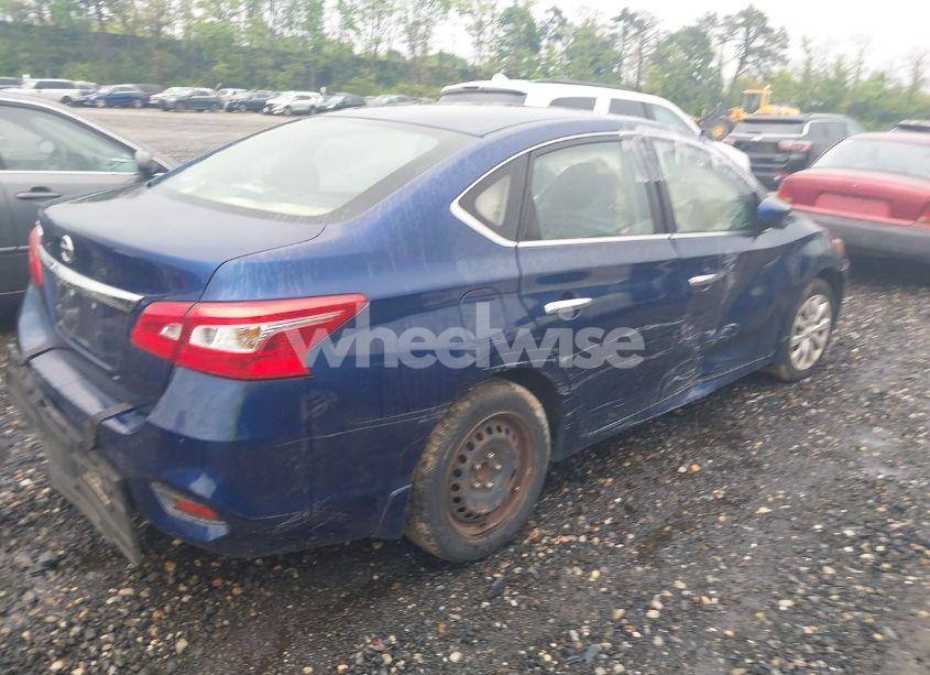 Photo 4 of 2016 Nissan Sentra S (VIN 3N1AB7AP3GY225812)