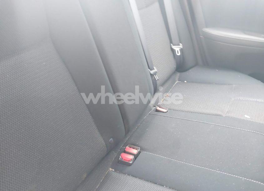 Photo 8 of 2016 Nissan Sentra S (VIN 3N1AB7AP3GY225812)