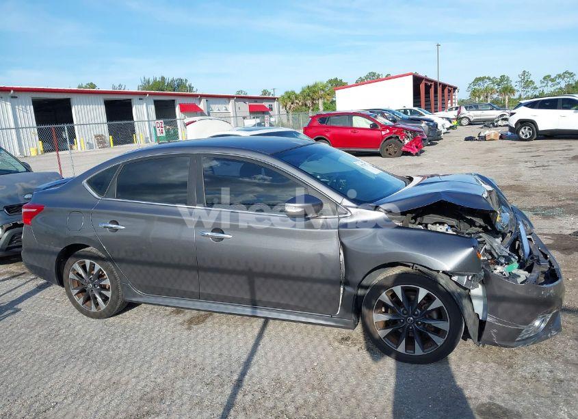 Photo 13 of 2016 Nissan Sentra SR (VIN 3N1AB7AP3GY229987)