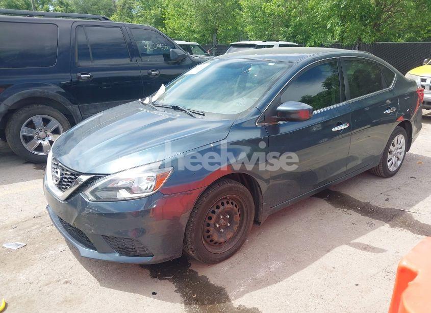 Photo 2 of 2016 Nissan Sentra SV (VIN 3N1AB7AP3GY233022)