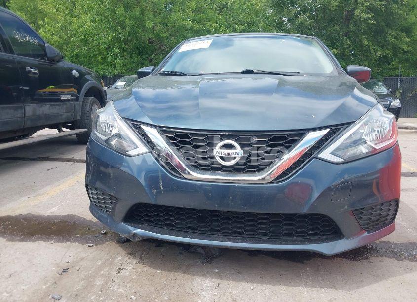 Photo 6 of 2016 Nissan Sentra SV (VIN 3N1AB7AP3GY233022)