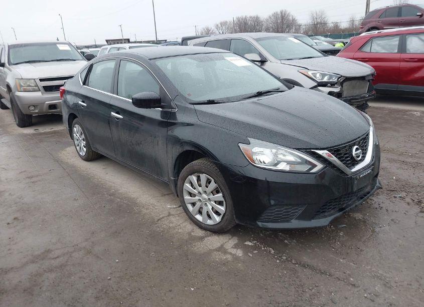 2016 Nissan Sentra S (VIN 3N1AB7AP3GY237801) main photo