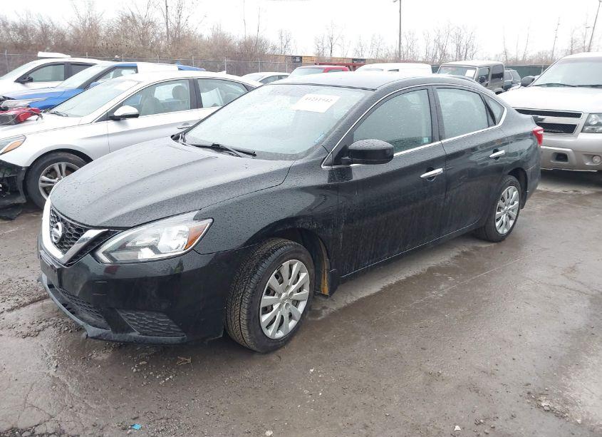 Photo 2 of 2016 Nissan Sentra S (VIN 3N1AB7AP3GY237801)