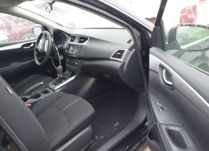 Photo 5 of 2016 Nissan Sentra S (VIN 3N1AB7AP3GY237801)