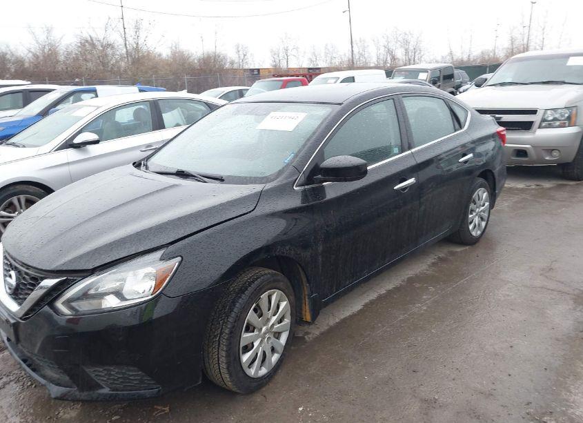 Photo 6 of 2016 Nissan Sentra S (VIN 3N1AB7AP3GY237801)