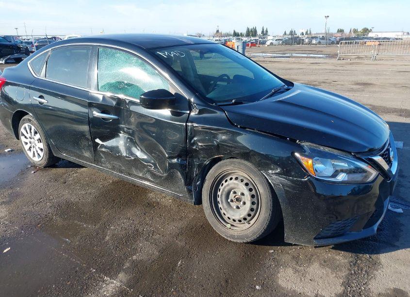 Photo 6 of 2016 Nissan Sentra S (VIN 3N1AB7AP3GY245462)