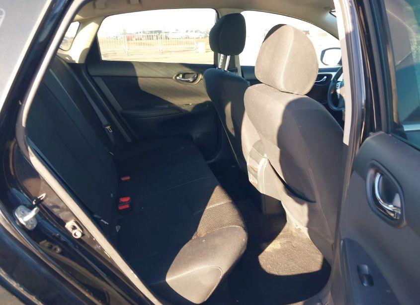 Photo 8 of 2016 Nissan Sentra S (VIN 3N1AB7AP3GY245462)