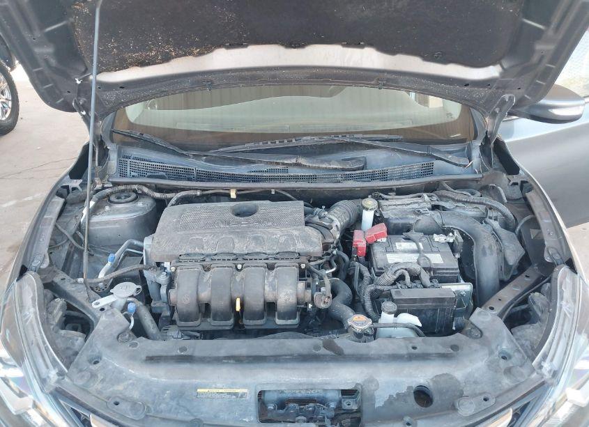 Photo 10 of 2016 Nissan Sentra SR (VIN 3N1AB7AP3GY250175)