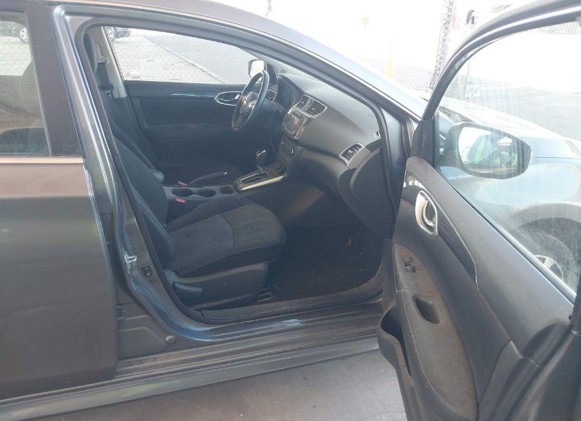 Photo 5 of 2016 Nissan Sentra SR (VIN 3N1AB7AP3GY250175)