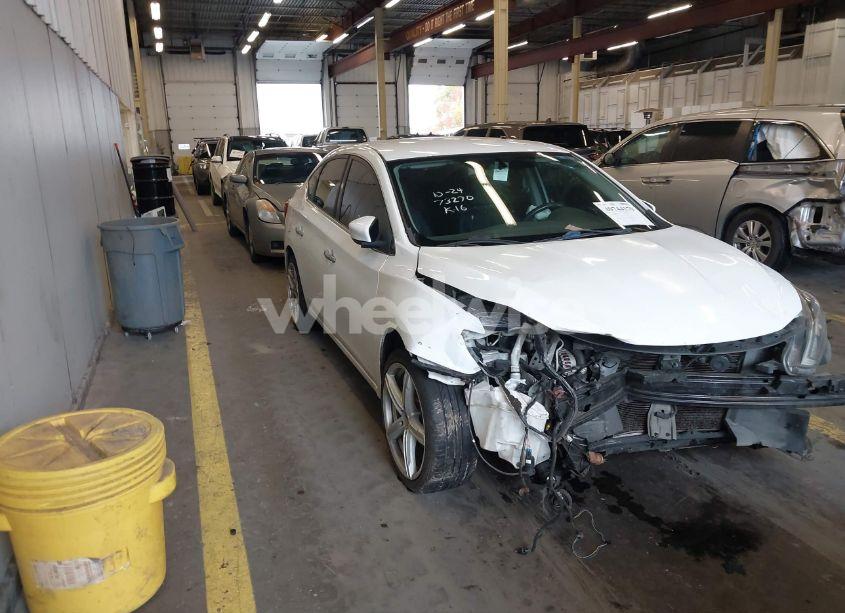 2016 Nissan Sentra SV (VIN 3N1AB7AP3GY267669) main photo